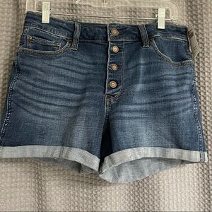 Hollister Jean shorts